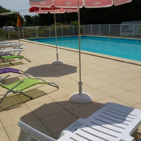 Campsite Confortable Mobil-home Avec Terrasse A - Api-1-52-1196 *